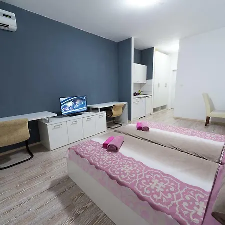 Cozy Studio For 2 , In The Center Daire
